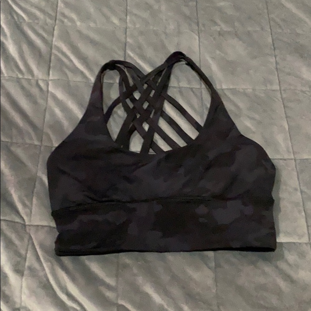 Lululemon camo sports bra